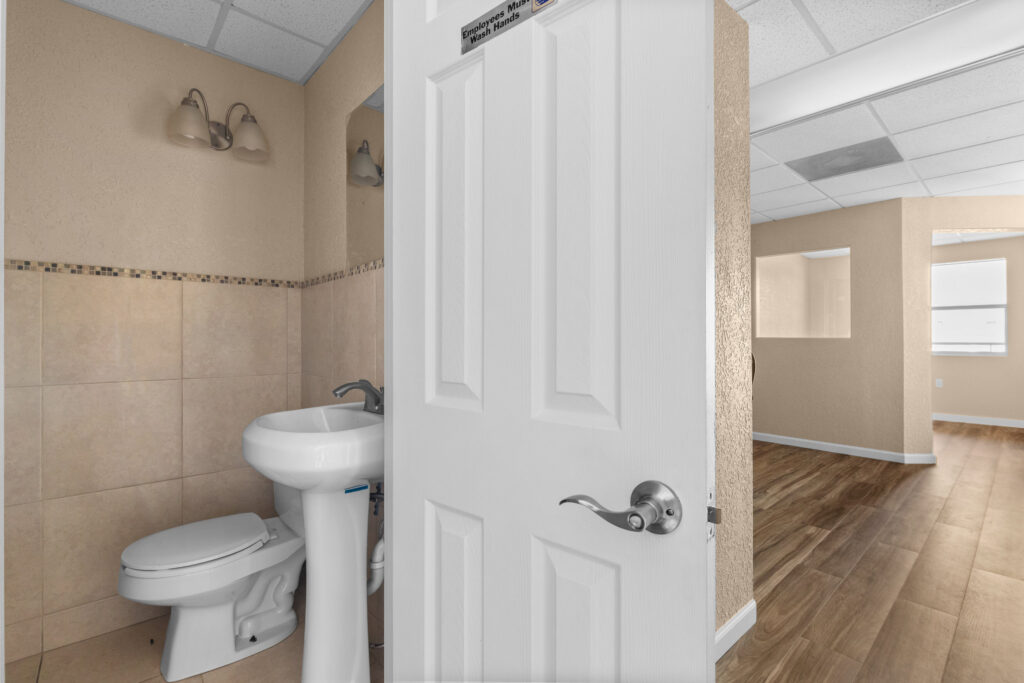 Photo of a commercial space for rent in Merritt Island, Florida at 76 E. Merritt Island Causeway in Merritt Island, Florida. Call Perrone Properties at 321-454-3393 for more information unit 204 at Perrone Twin Rivers.